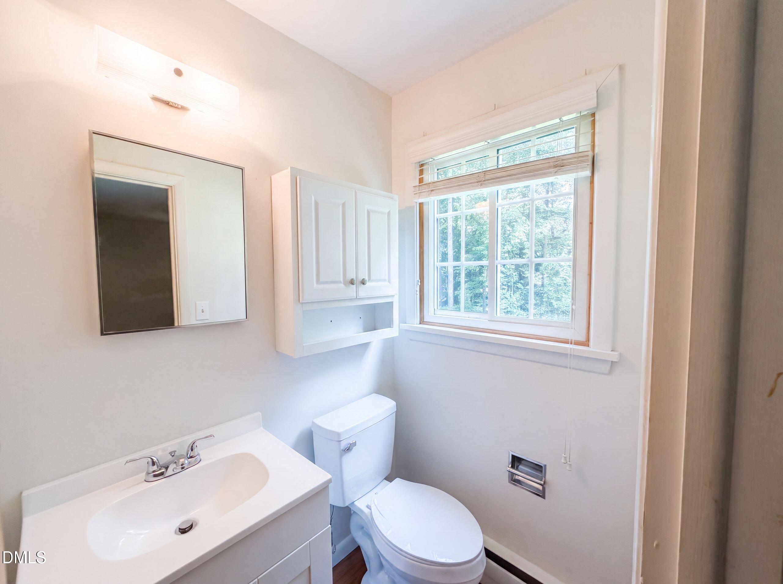 810 Beaver Dam Road Raleigh, NC 27607 - Photo 11 of 14 listing_10