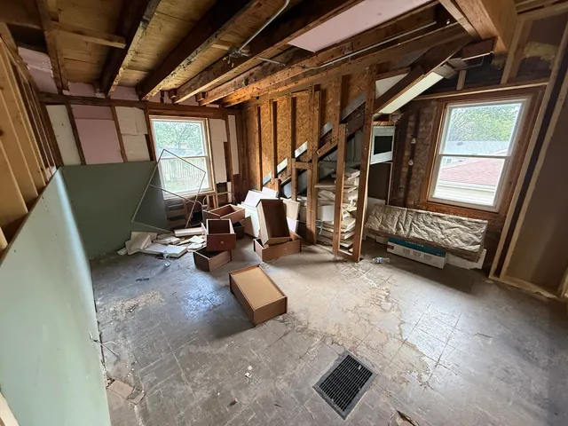 $375,000 | 242 Highland Road, Willowbrook, IL 60527