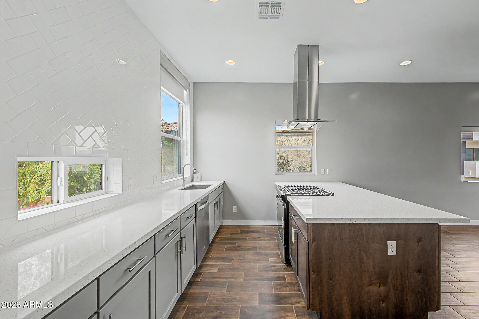 325 East Coronado Road, Unit 20 Phoenix, AZ 85004 - Photo 13 of 41 Kitchen