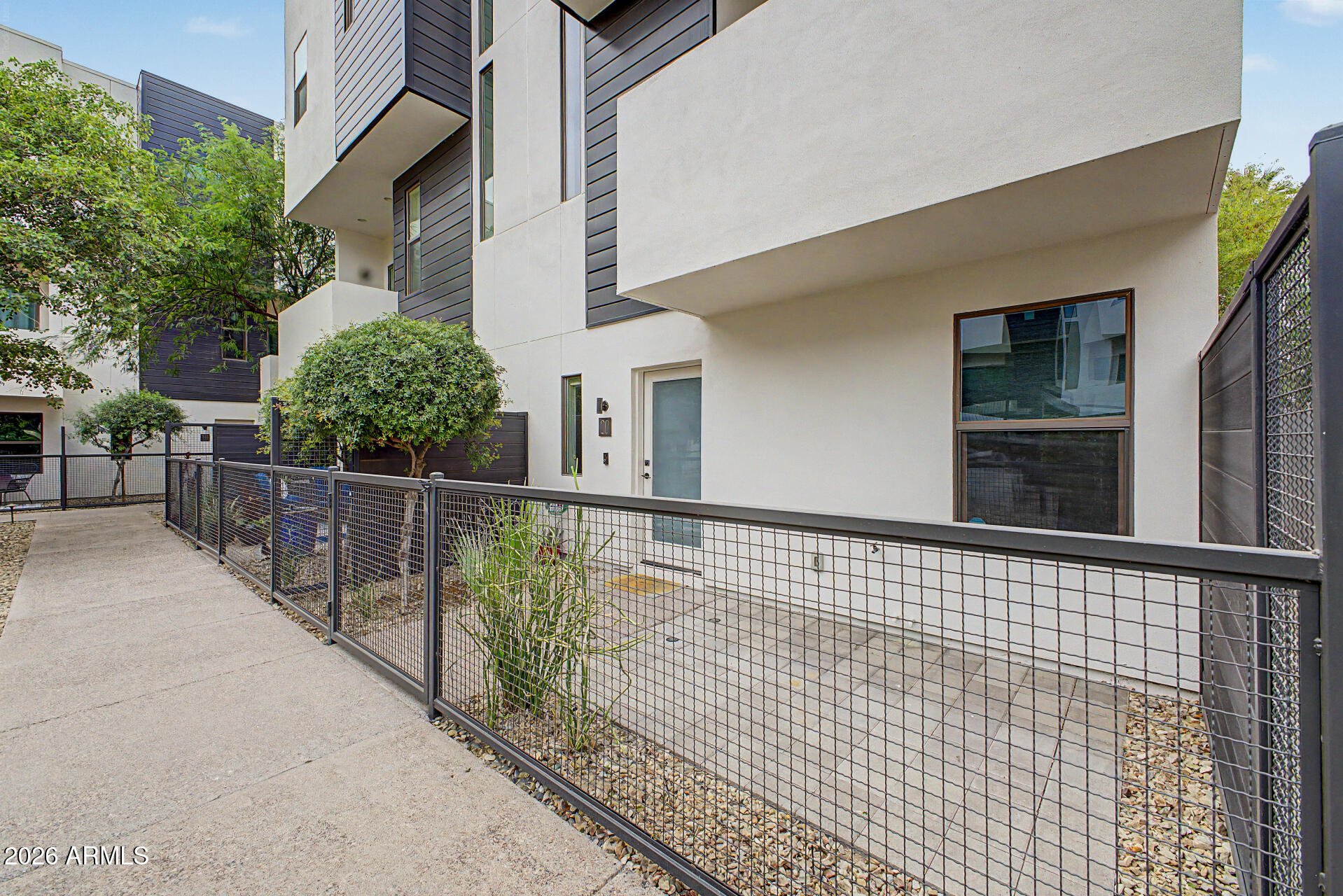 325 East Coronado Road, Unit 20 Phoenix, AZ 85004 - Photo 32 of 41 Front Porch