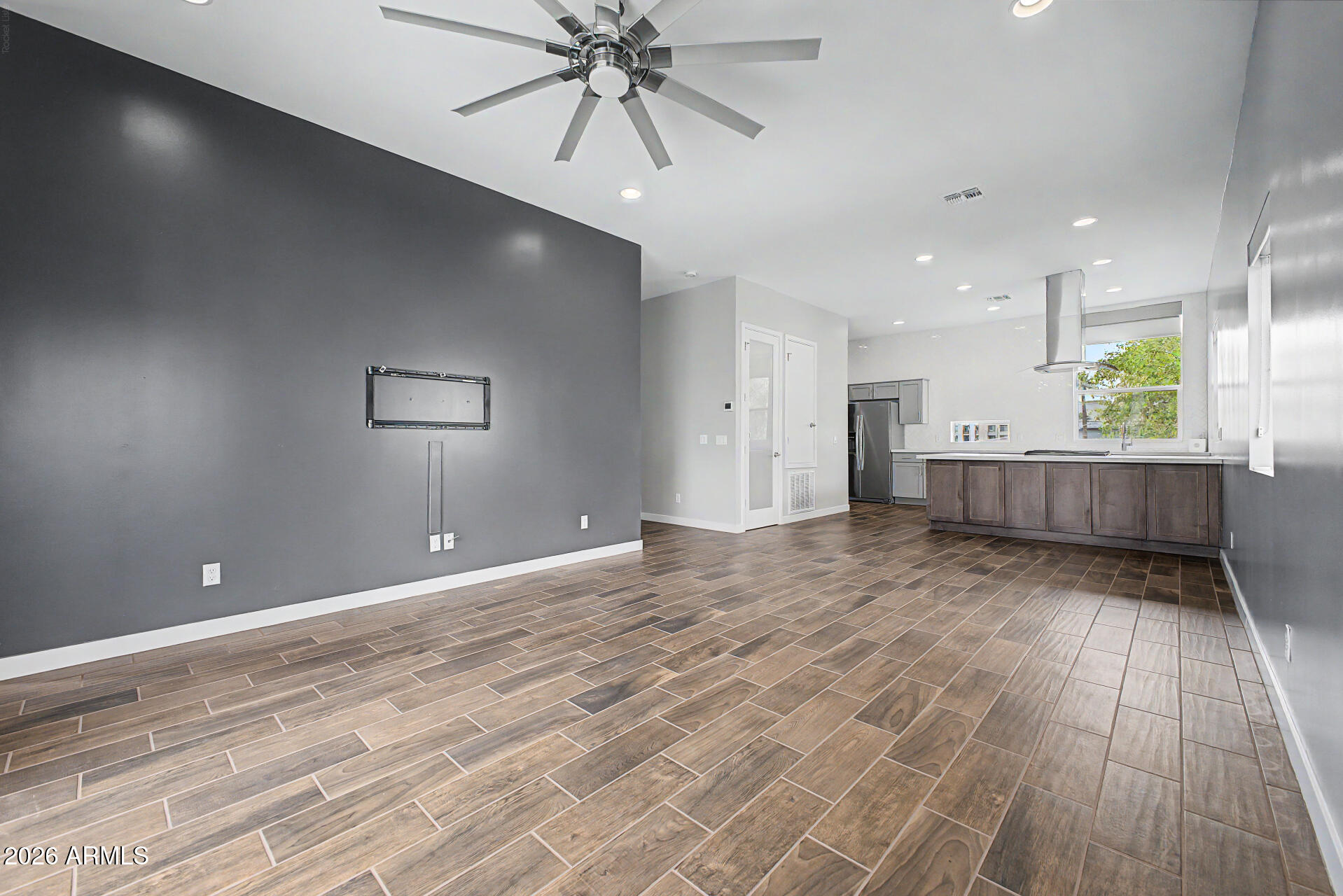 325 East Coronado Road, Unit 20 Phoenix, AZ 85004 - Photo 4 of 41 Great Room/Dining