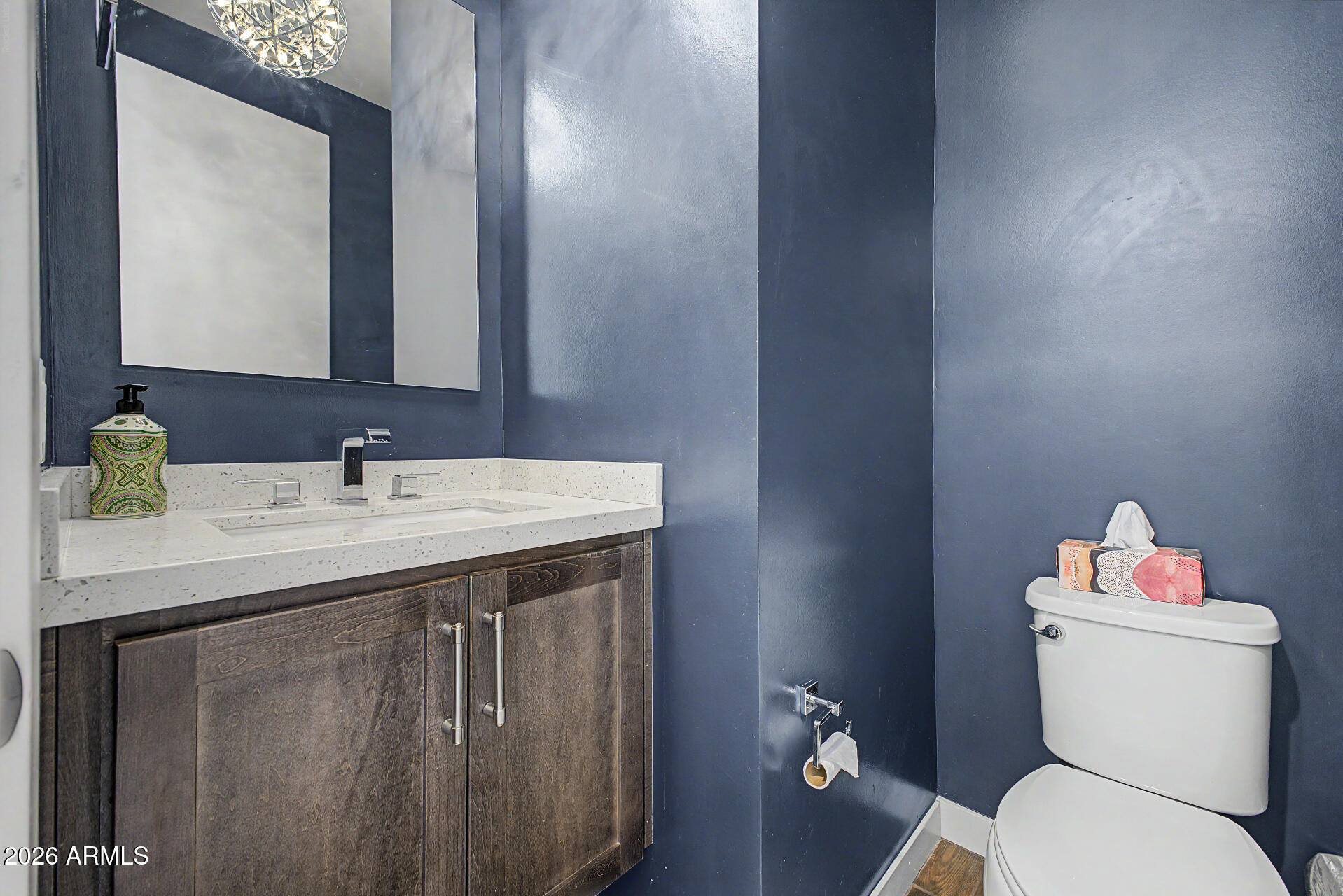 325 East Coronado Road, Unit 20 Phoenix, AZ 85004 - Photo 9 of 41 Powder Room