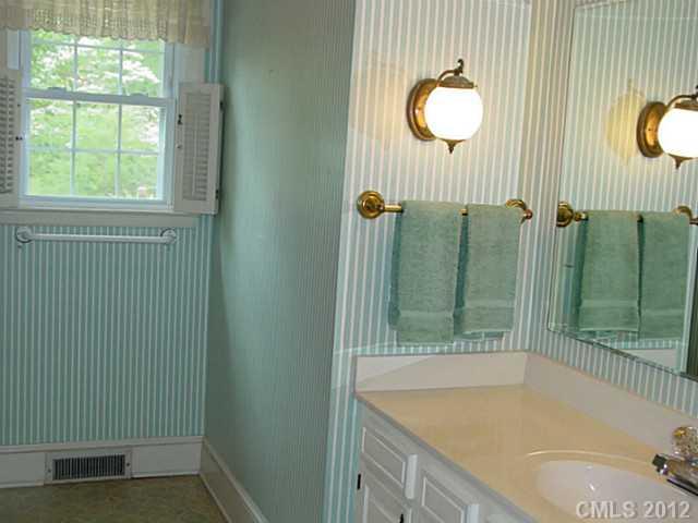 385 Park Road Albemarle, NC 28001 - Photo 6 of 11