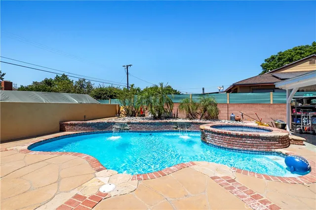 $899,990 | 7463 Mason Avenue, Winnetka, CA 91306