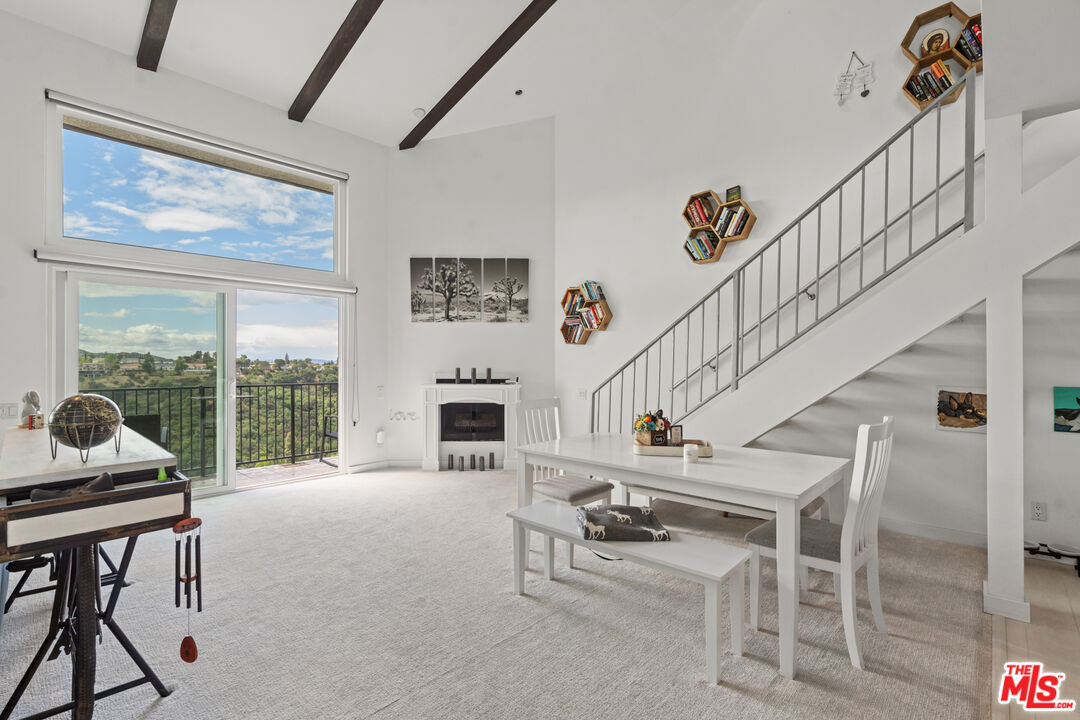 2385 Roscomare Road, Unit F10 Los Angeles, CA 90077 - Photo 12 of 35