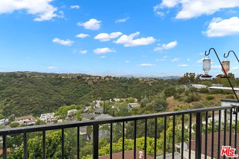 $1,150,000 | 2385 Roscomare Road, Unit F10, Los Angeles, CA 90077