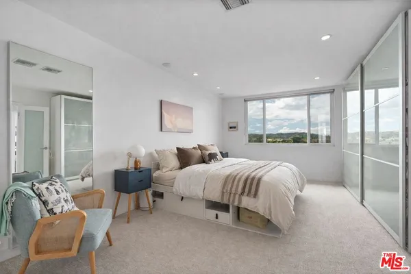 $1,210,000 | Undisclosed Address, Los Angeles, CA 90077
