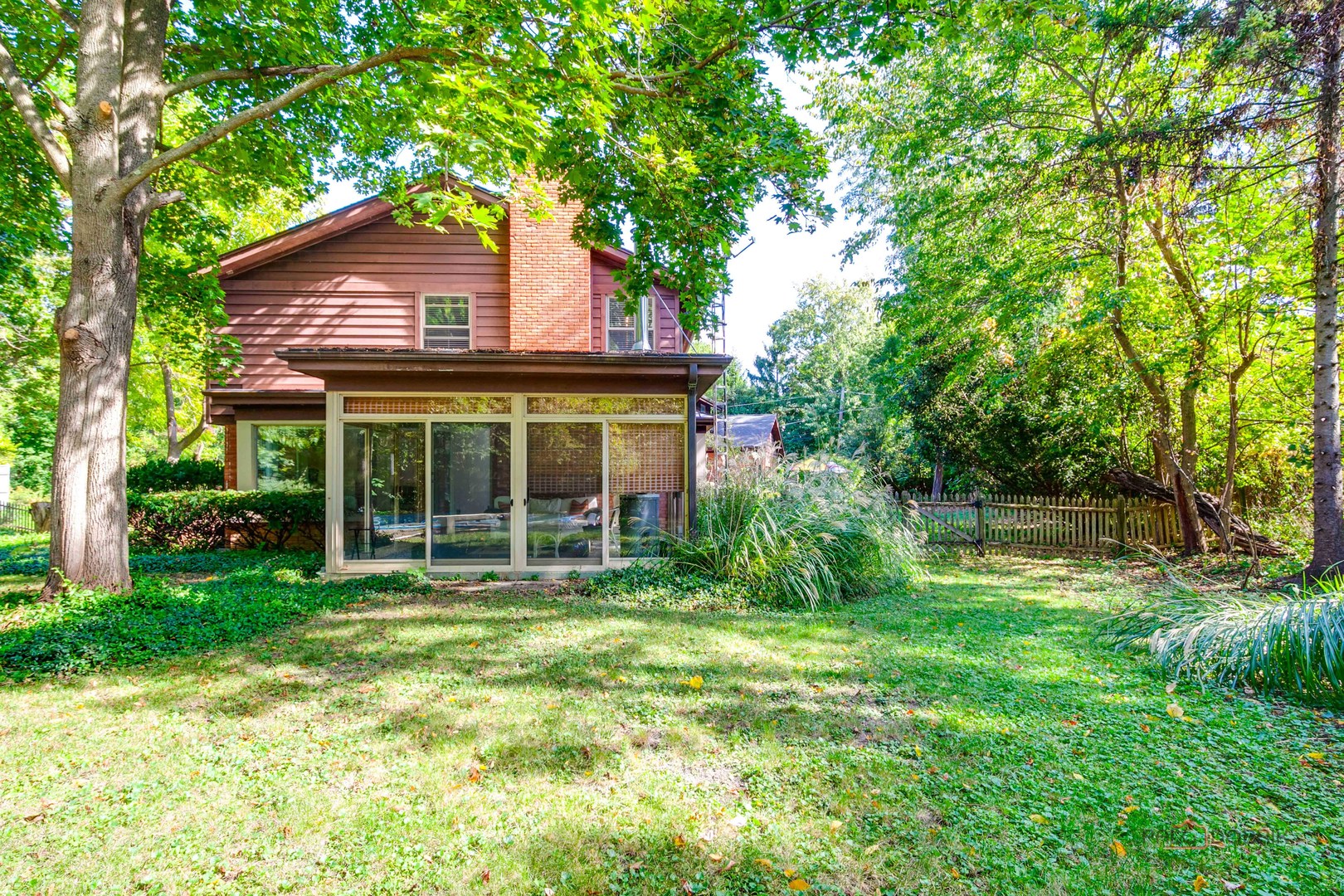 1175 Edgewood Road Lake Forest, IL 60045 - Photo 34 of 42 Gallery Image 34