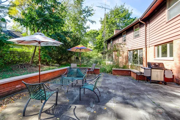 $2,550,000 | 1175 Edgewood Road, Lake Forest, IL 60045