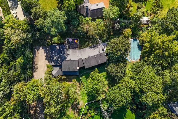 $2,550,000 | 1175 Edgewood Road, Lake Forest, IL 60045