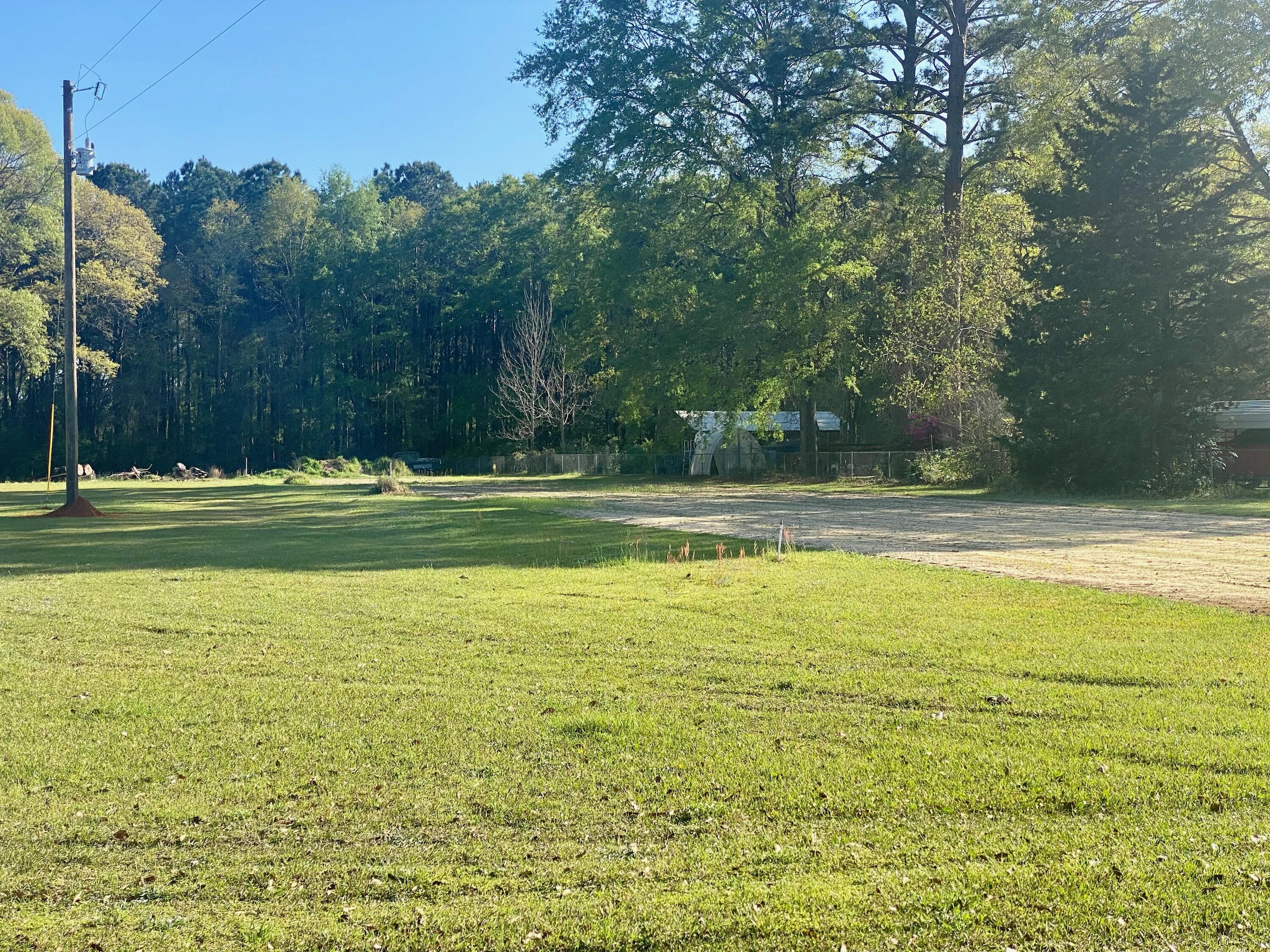 Xxx Barton Road Crestview, FL 32539 - Photo 2 of 4 FullSizeRender 2