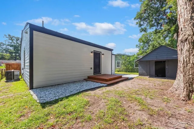 $2,800 | 2136 Commander Road, North Charleston, SC 29405