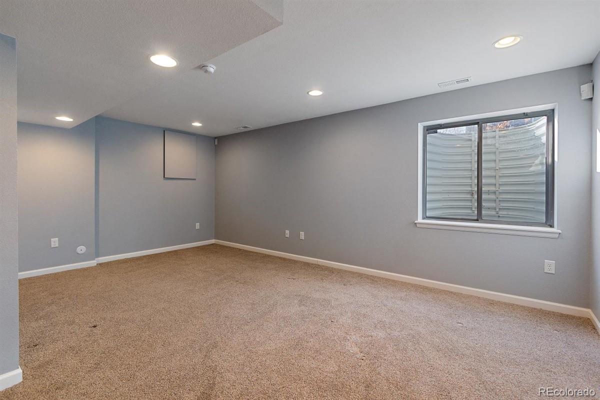 9653 South Castle Ridge Circle Highlands Ranch, CO 80129 - Photo 22 of 26