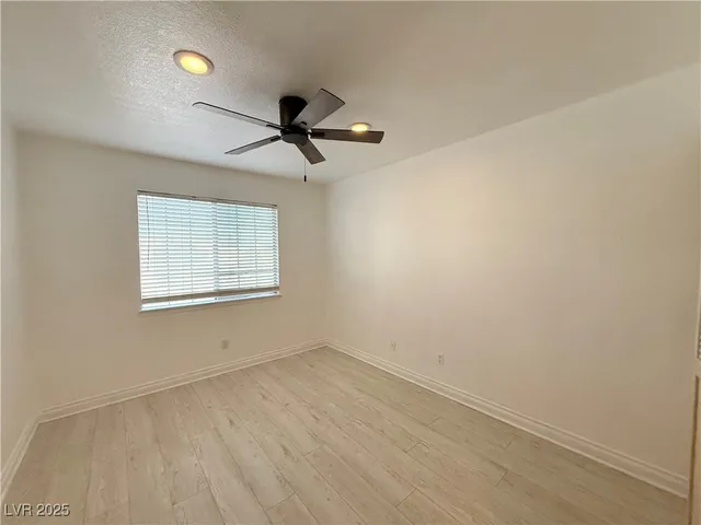 $3,290 | 2404 Twin Flower Circle, Las Vegas, NV 89134