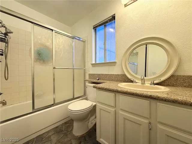 $3,290 | 2404 Twin Flower Circle, Las Vegas, NV 89134