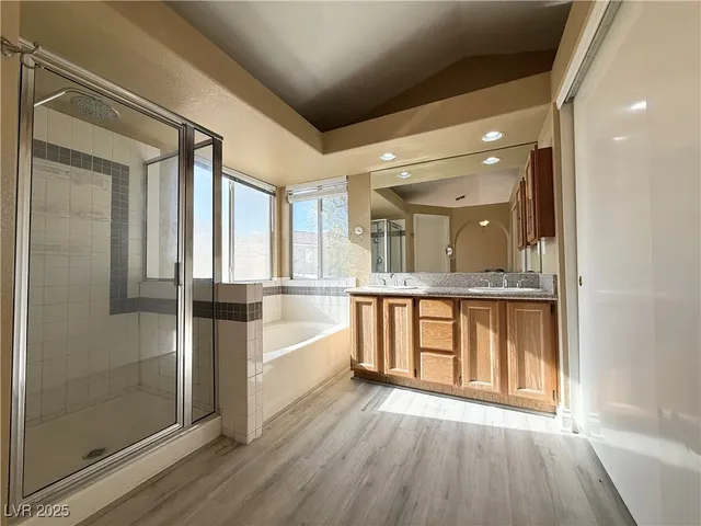 $3,290 | 2404 Twin Flower Circle, Las Vegas, NV 89134