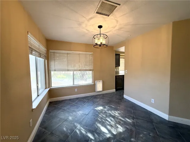 $3,290 | 2404 Twin Flower Circle, Las Vegas, NV 89134