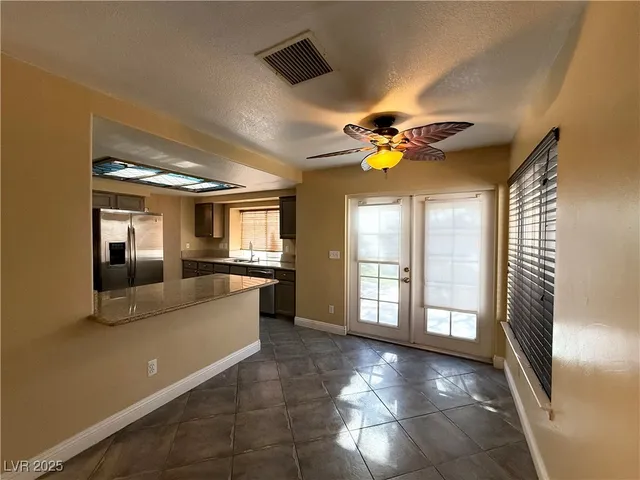 $3,290 | 2404 Twin Flower Circle, Las Vegas, NV 89134