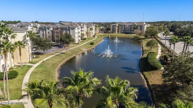 $189,900 | 7801 Point Meadows Drive, Unit 2302, Jacksonville, FL 32256