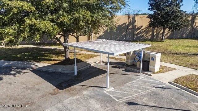 $189,900 | 7801 Point Meadows Drive, Unit 2302, Jacksonville, FL 32256