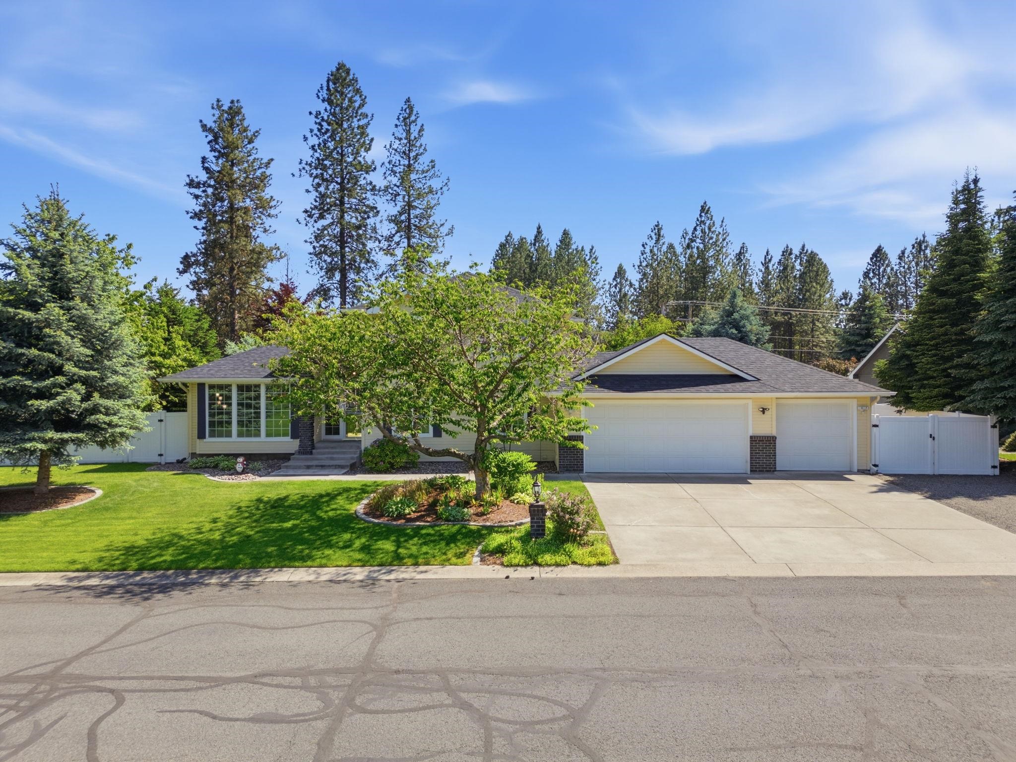 5024 East Birkenhead Lane Colbert, WA 99005 - Photo 3 of 30
