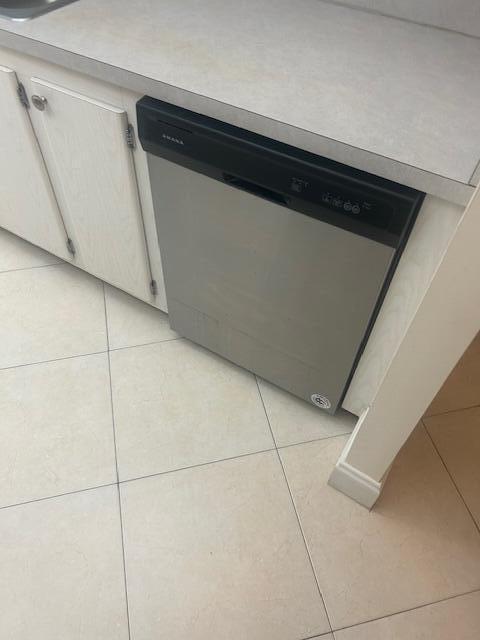 951 De Soto Road, Unit 233 Boca Raton, FL 33432 - Photo 14 of 41 a close view of closet