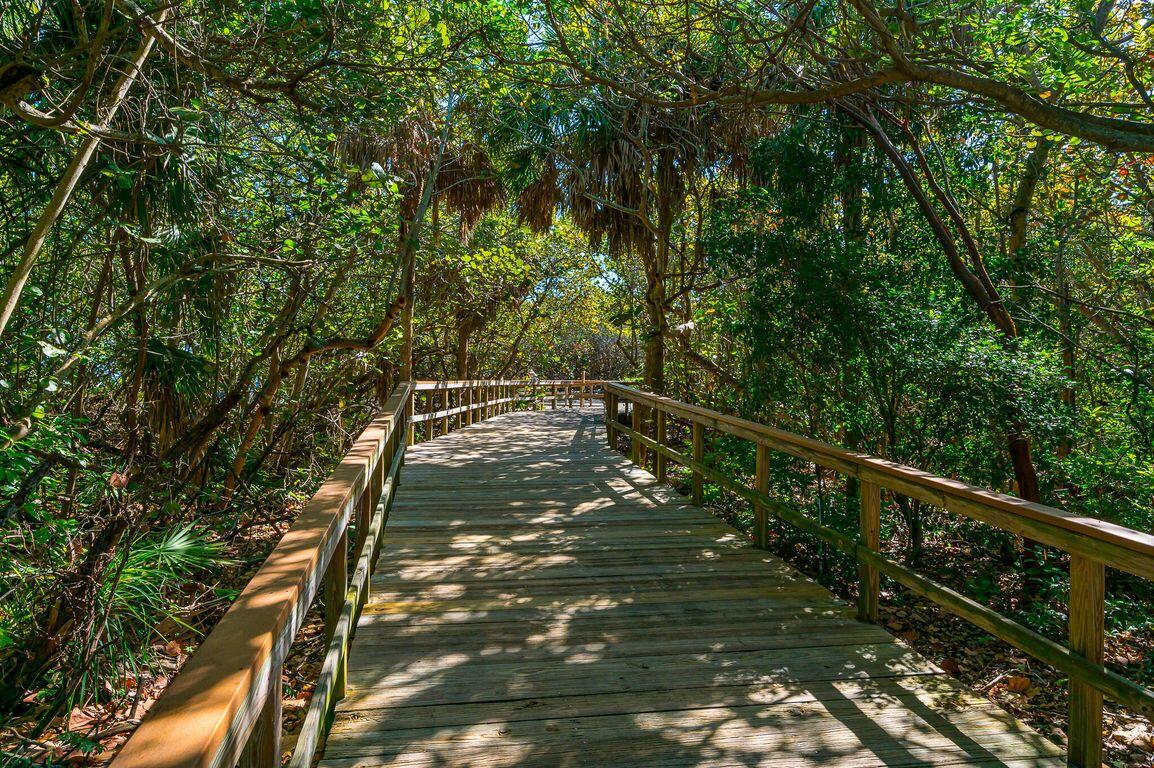 951 De Soto Road, Unit 233 Boca Raton, FL 33432 - Photo 34 of 42 path to beach