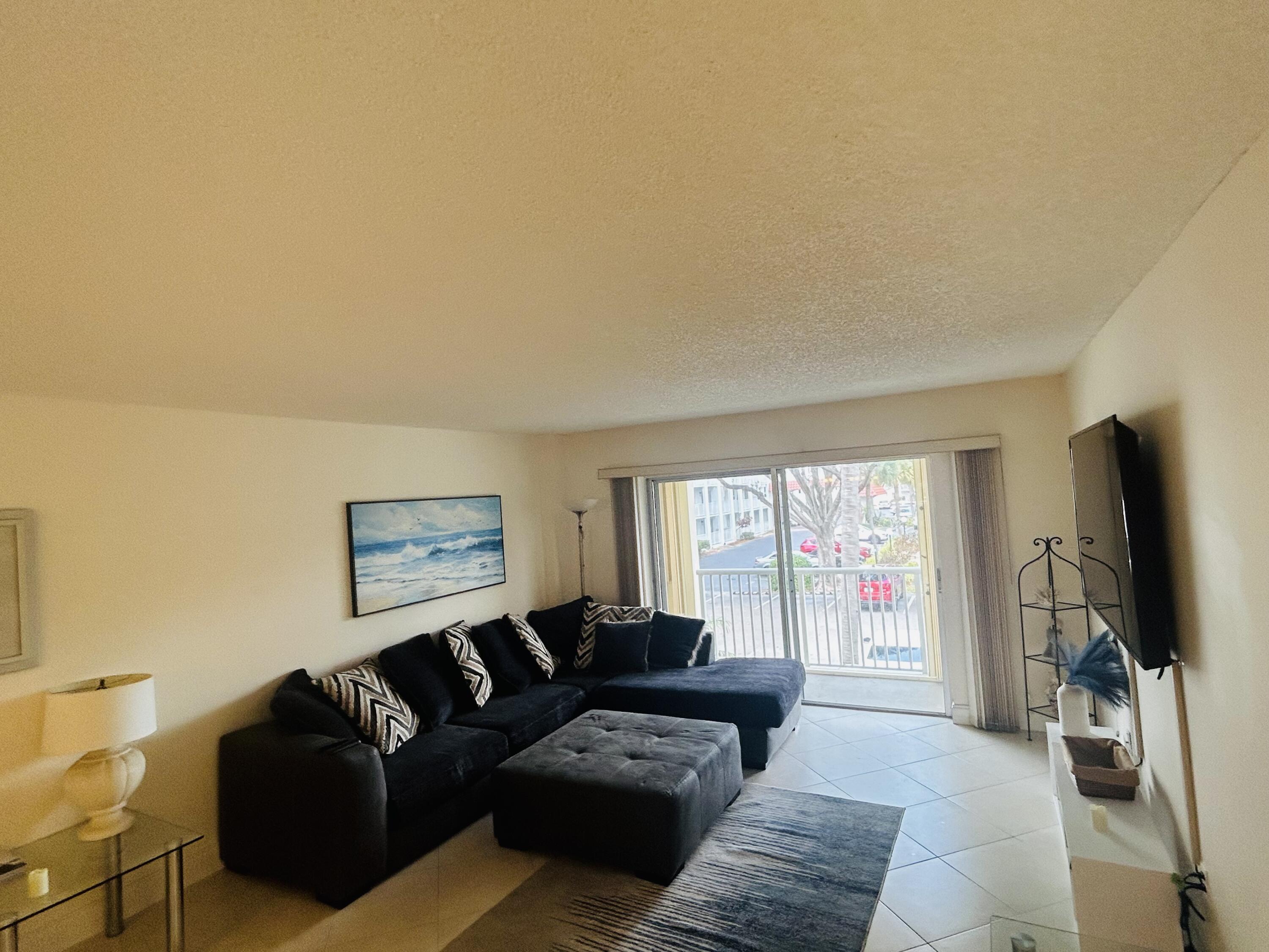 951 De Soto Road, Unit 233 Boca Raton, FL 33432 - Photo 6 of 42 Family