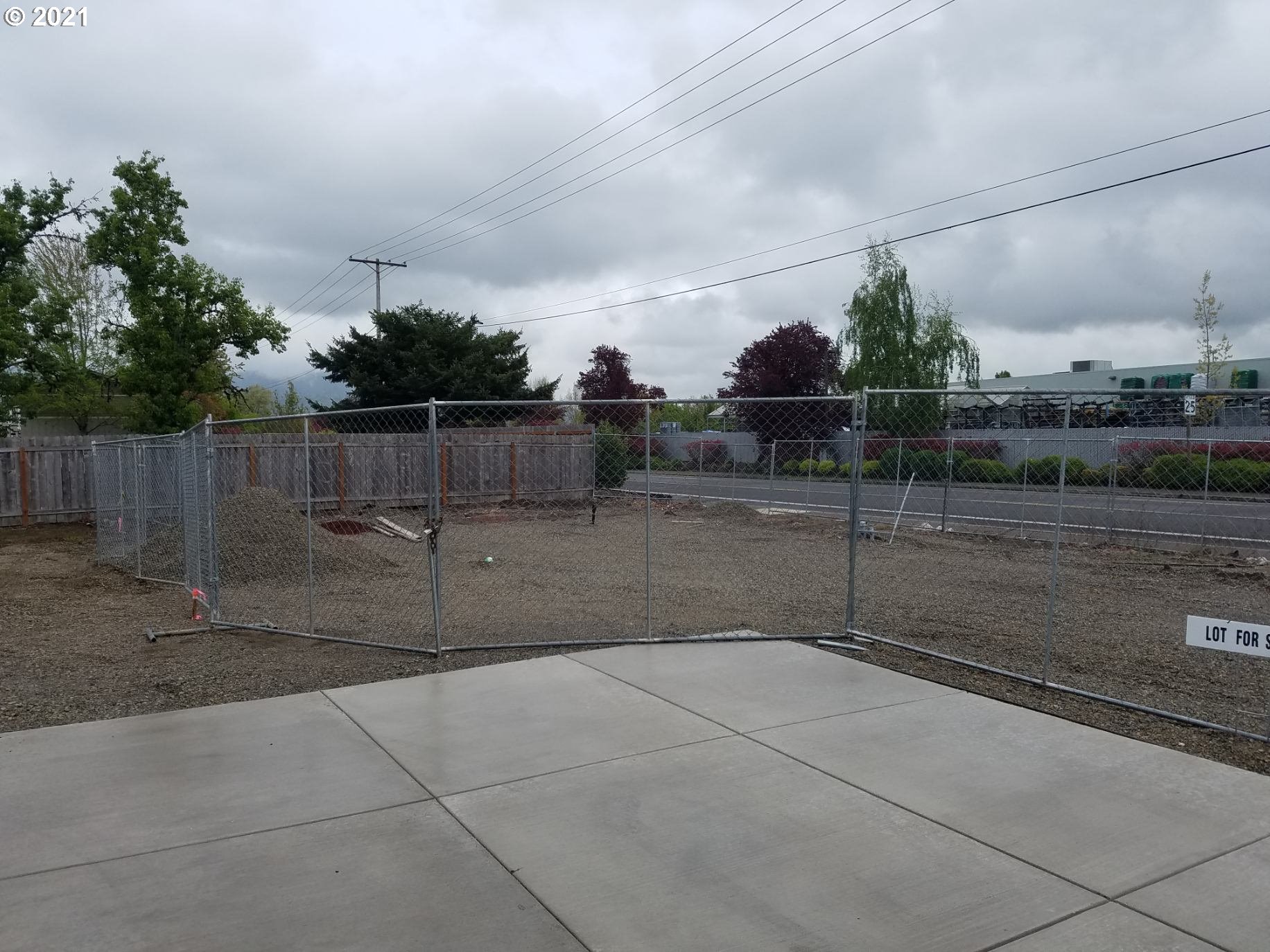 L Street Springfield, OR 97477 - Photo 1 of 1