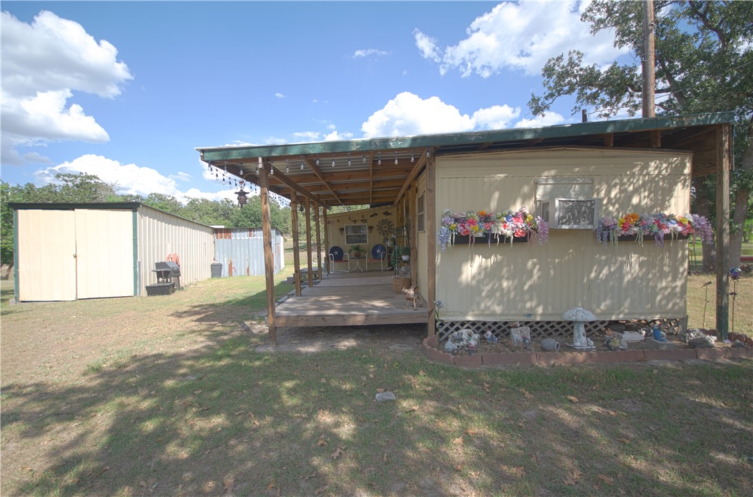 422 Barbara Somerville, TX 77879 - Photo 15 of 27