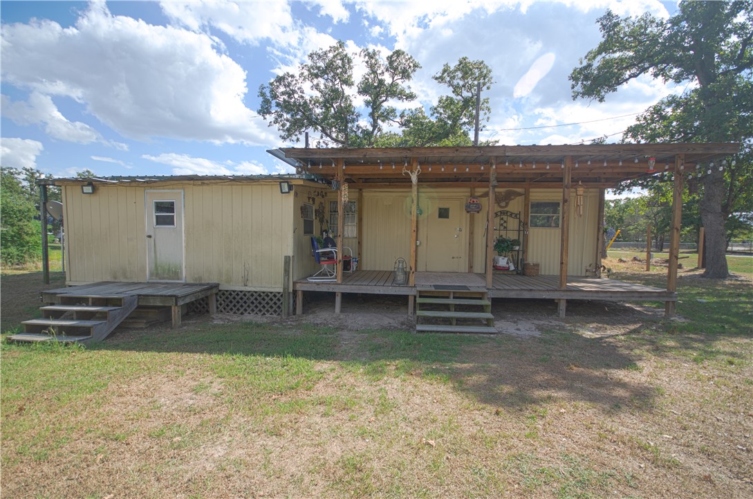 422 Barbara Somerville, TX 77879 - Photo 5 of 27