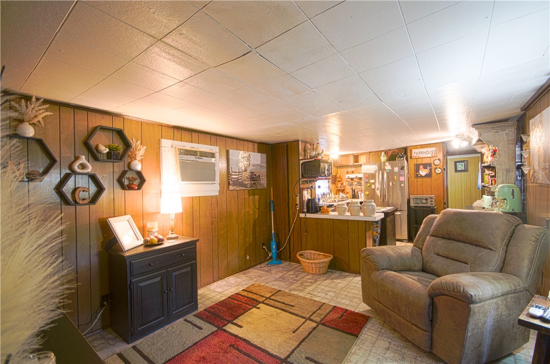 422 Barbara Somerville, TX 77879 - Photo 6 of 27