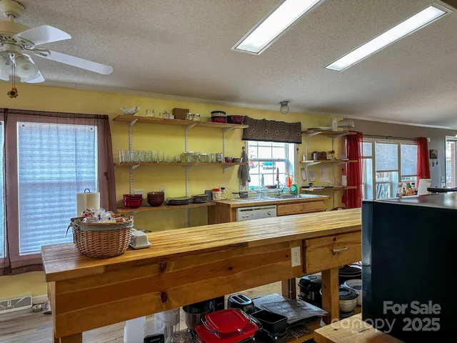 $250,000 | 14 Westfield Trace, Franklin, NC 28734