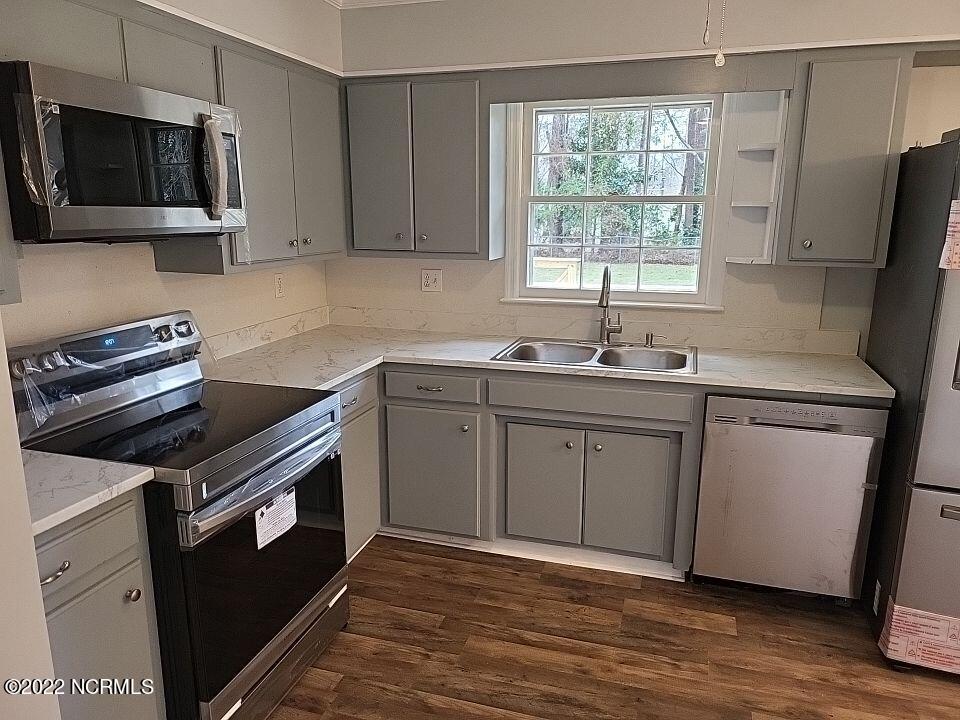 216 Gibbs Road New Bern, NC 28560 - Photo 18 of 35 kitchen