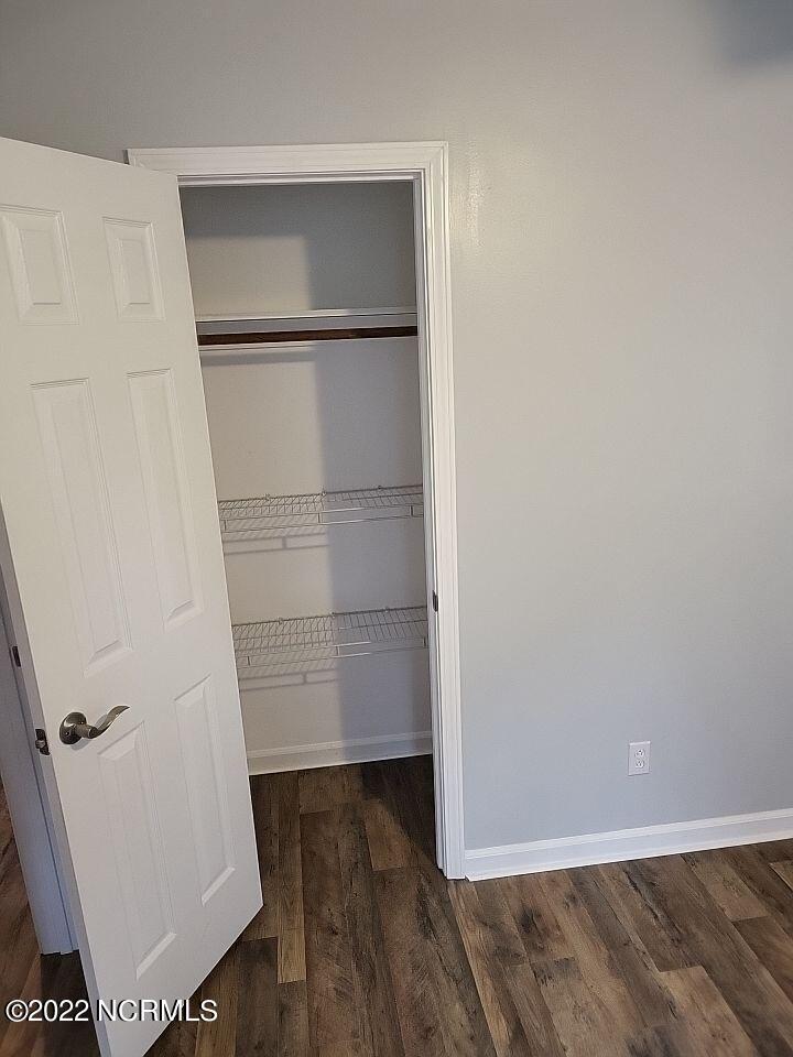 216 Gibbs Road New Bern, NC 28560 - Photo 26 of 35 hallway closet