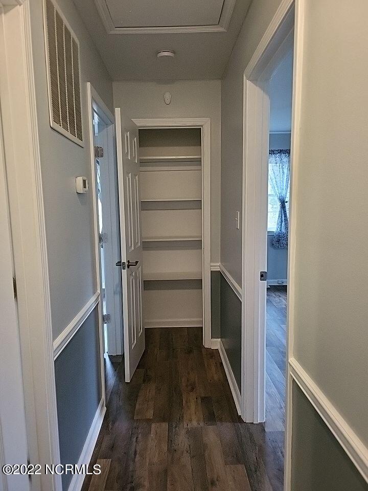 216 Gibbs Road New Bern, NC 28560 - Photo 28 of 35 hallway closet