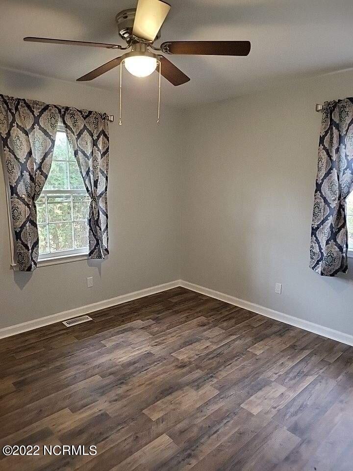 216 Gibbs Road New Bern, NC 28560 - Photo 32 of 35 secondary bedroom