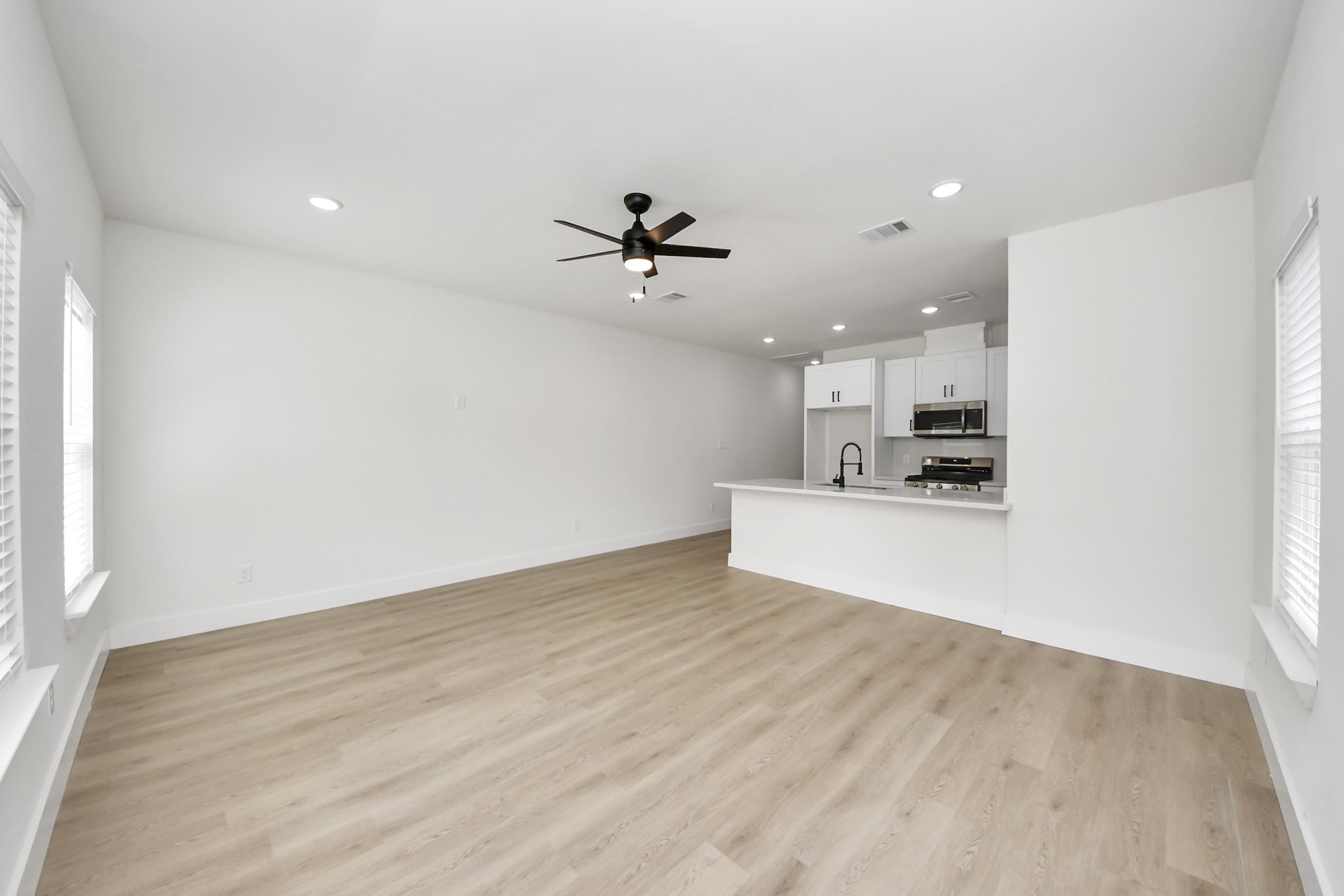 1314 West Willis Street, Unit A Alvin, TX 77511 - Photo 22 of 50