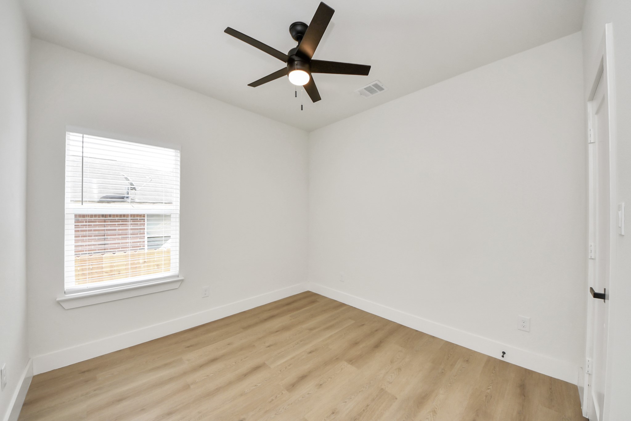 1314 West Willis Street, Unit A Alvin, TX 77511 - Photo 30 of 50