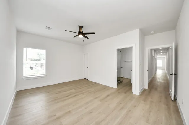 $1,700 | 1314 West Willis Street, Unit A, Alvin, TX 77511