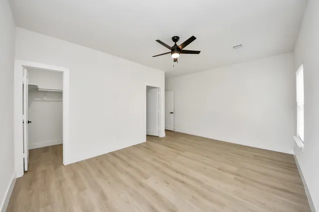 $1,700 | 1314 West Willis Street, Unit A, Alvin, TX 77511