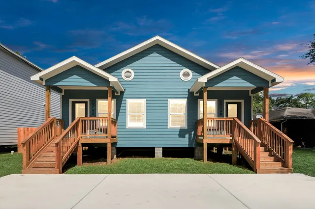 $1,700 | 1314 West Willis Street, Unit A, Alvin, TX 77511