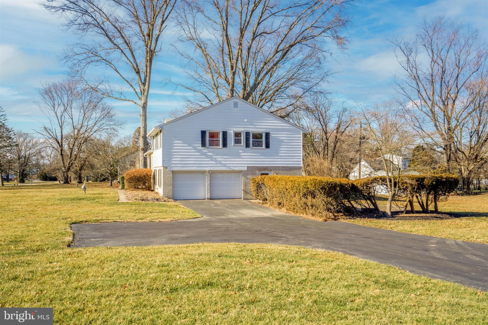 1201 Ardway Road Blue Bell, PA 19422 - Photo 3 of 25 Side Exterior