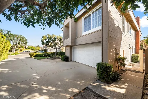 $2,280,000 | 41 Hermosa, Irvine, CA 92620