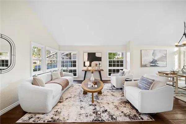 $2,280,000 | 41 Hermosa, Irvine, CA 92620