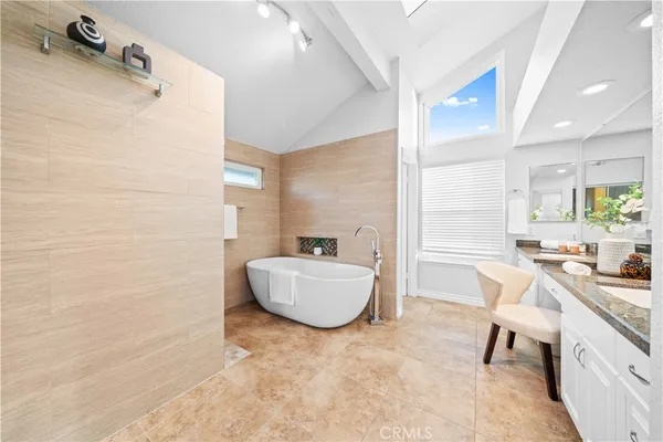 $2,280,000 | 41 Hermosa, Irvine, CA 92620