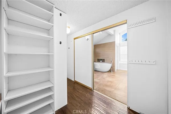$2,280,000 | 41 Hermosa, Irvine, CA 92620