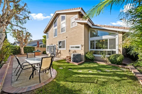 $2,280,000 | 41 Hermosa, Irvine, CA 92620