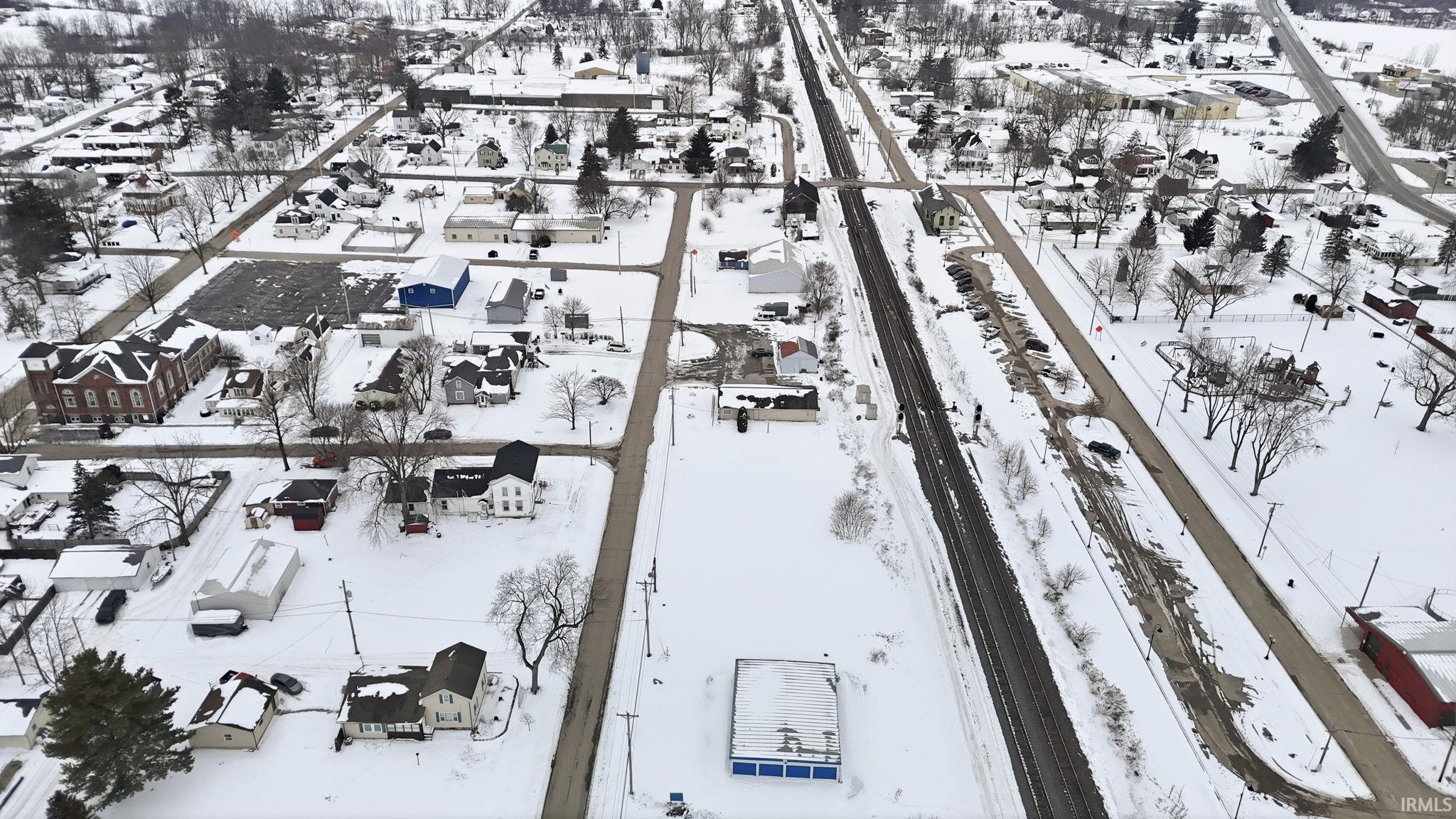 400 West Railroad Street Waterloo, IN 46793 - Photo 2 of 24