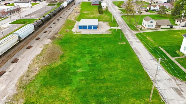 $24,900 | 400 West Railroad Street, Waterloo, IN 46793